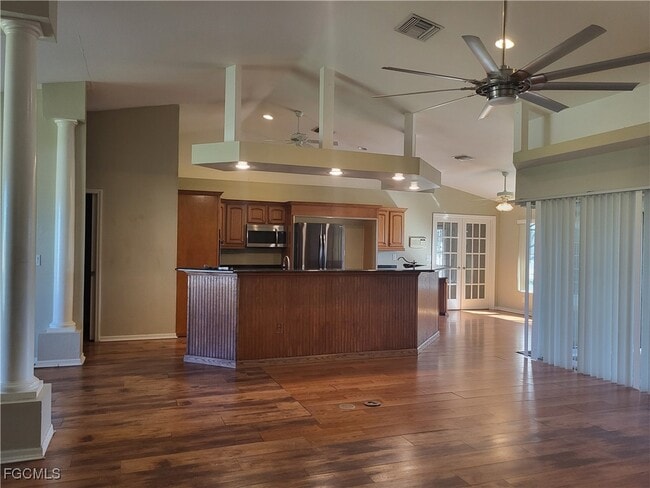 Building Photo - 2115 NW 3rd Ave