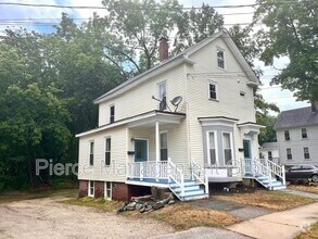 Building Photo - 18 Maple St