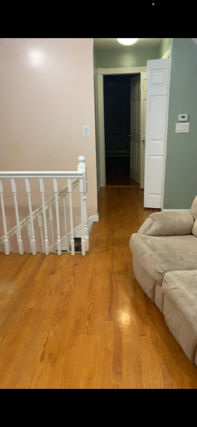 Foto del edificio - 33 Dover St