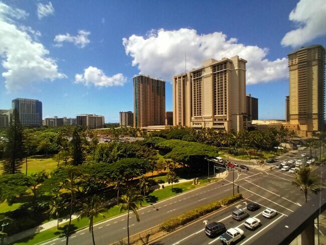Foto del edificio - 1910 Ala Moana Blvd
