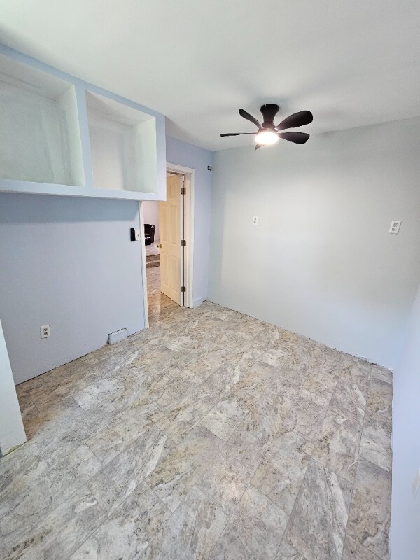 Building Photo - 1609 Spratley St