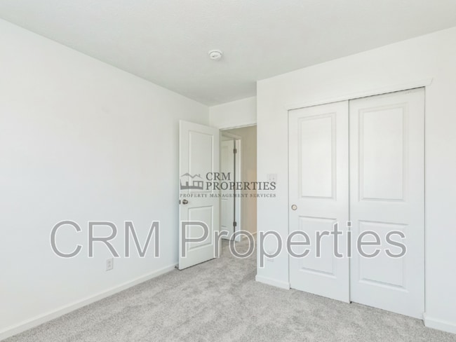 Building Photo - 3489 Briarwick Dr