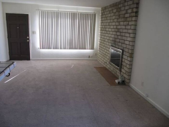 Foto del edificio - 1012 N 12th St