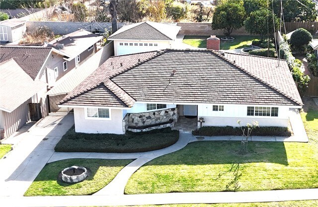 Foto del edificio - 614 Lancer Ln