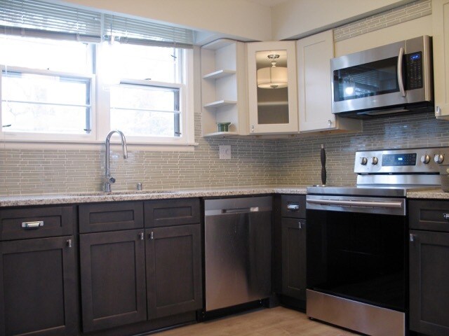 Foto del edificio - 6309 Logan Ave S