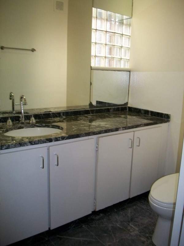 Bathroom Vanity - 216 E 47th St