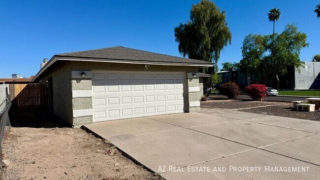 Foto del edificio - 4502 W Edgemont Ave