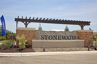 Building Photo - 269 Spg Hl Lk Lp