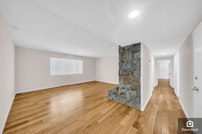 Building Photo - 6740 Springpark Ave