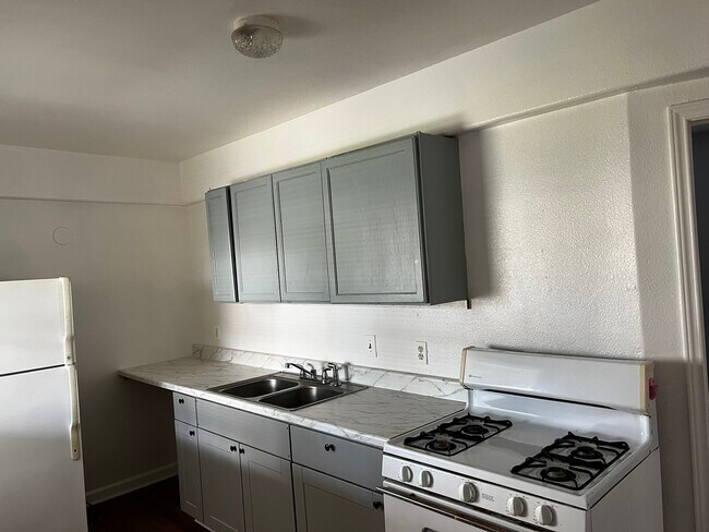 Foto del edificio - 4817 12th Unit A St