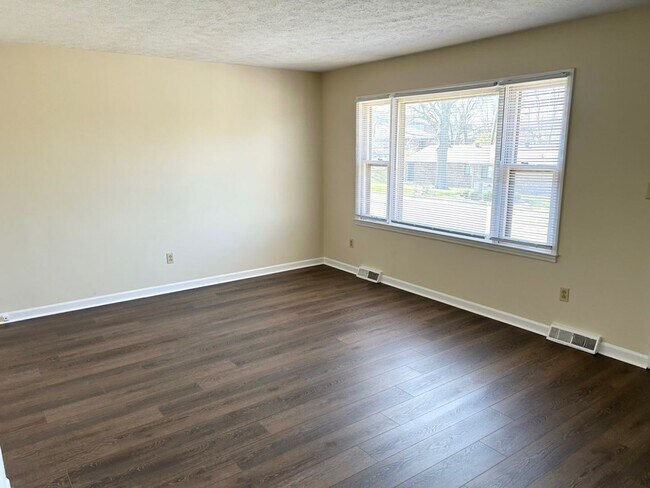 Foto del edificio - Mt Tabor ranch home with basement      250502