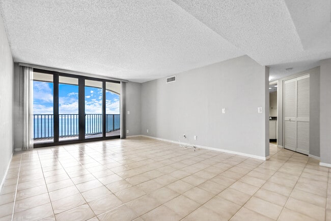 Building Photo - 3610 S Ocean Blvd