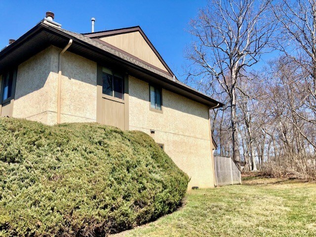 Primary Photo - 262 Hampshire Dr