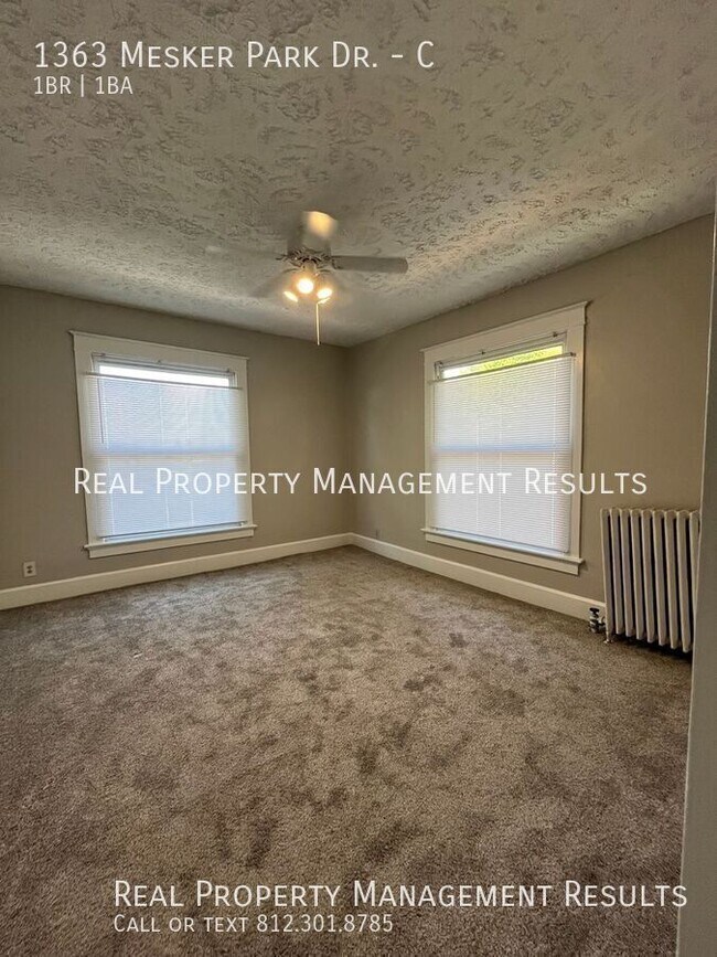 Building Photo - 1 Bedroom, 1 Bath Apartment Overlooking He...