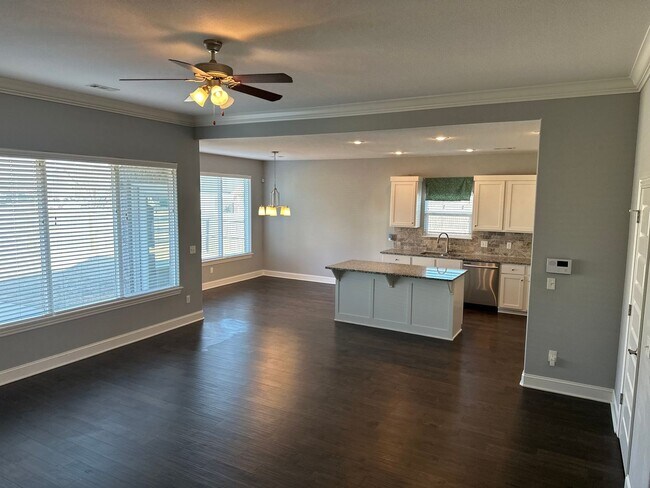 Foto del edificio - Available Now! Modern 3-Bedroom, 2-Bathroom Home in Legendary Subdivision near Shaw Elementary