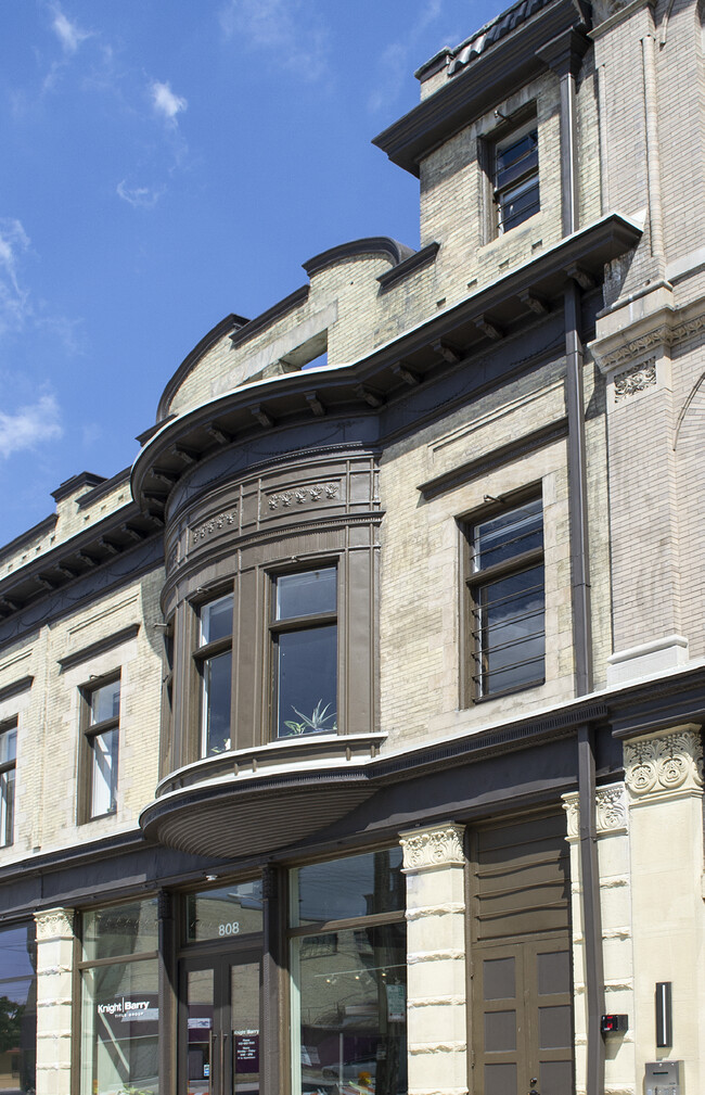 Building Photo - The Historic Schuette Building Apartments