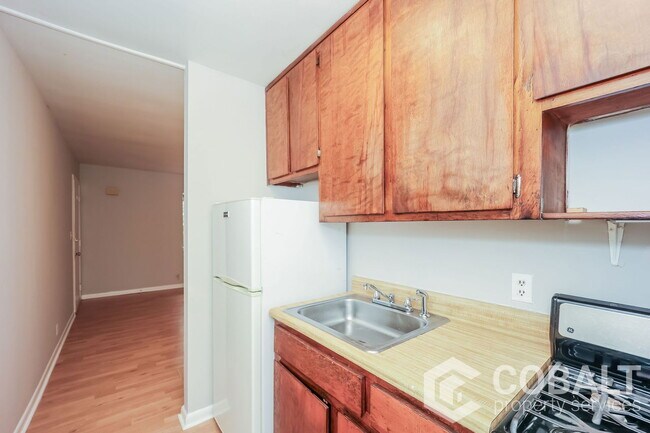 Foto del edificio - 905 Greenwood Ave NE