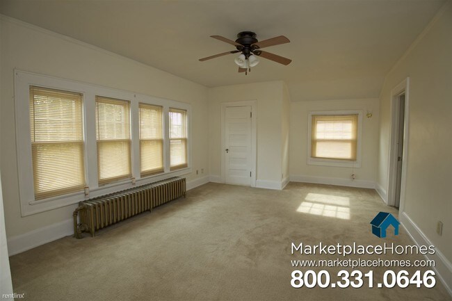 Building Photo - 2147 S Layton Blvd