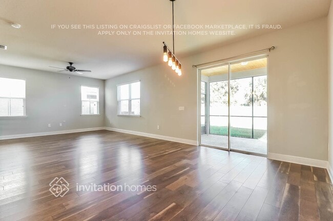 Building Photo - 10384 Hawks Landing Dr