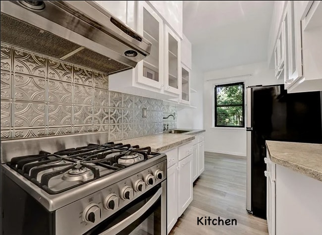 Foto del edificio - 130 Bay Ridge Pky
