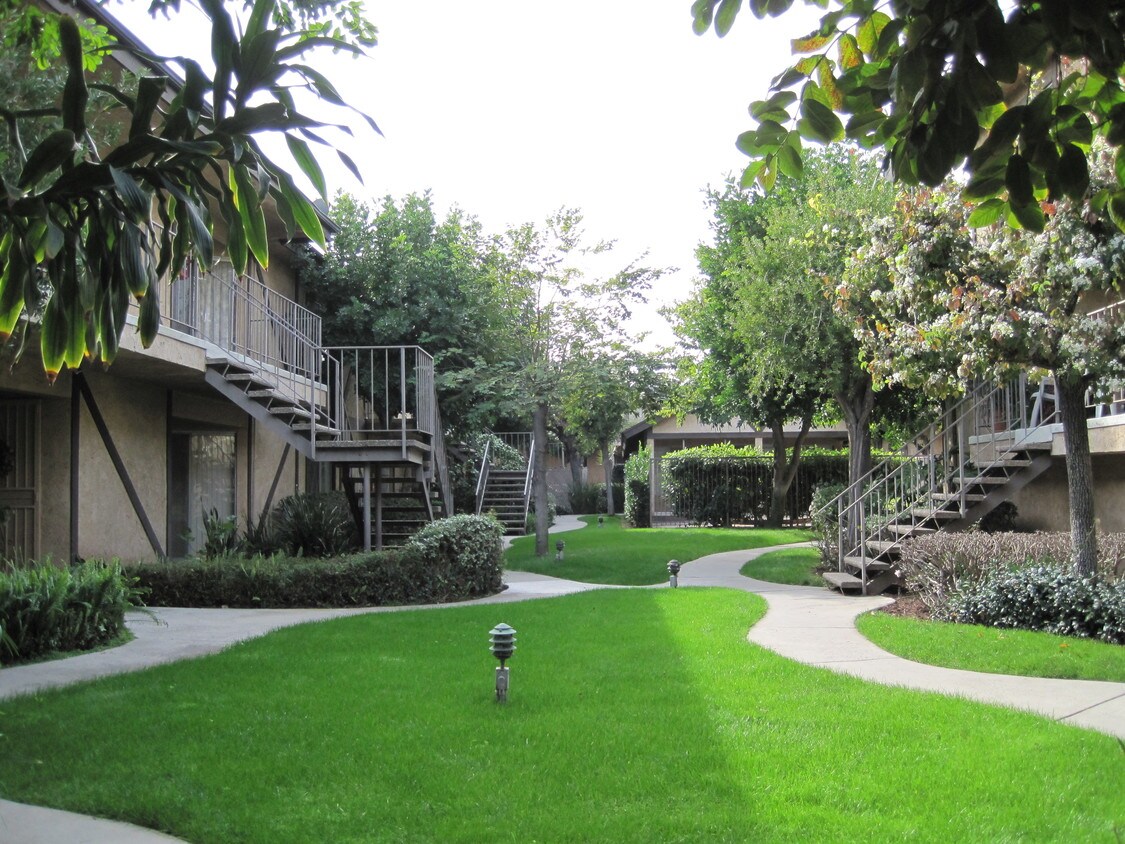 317 S Almansor St, Alhambra, CA 91801 Condo for Rent in Alhambra, CA