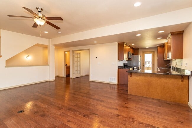 Building Photo - 5914 Canyon Reserve Heights