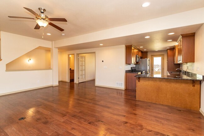 Foto del edificio - 5914 Canyon Reserve Heights