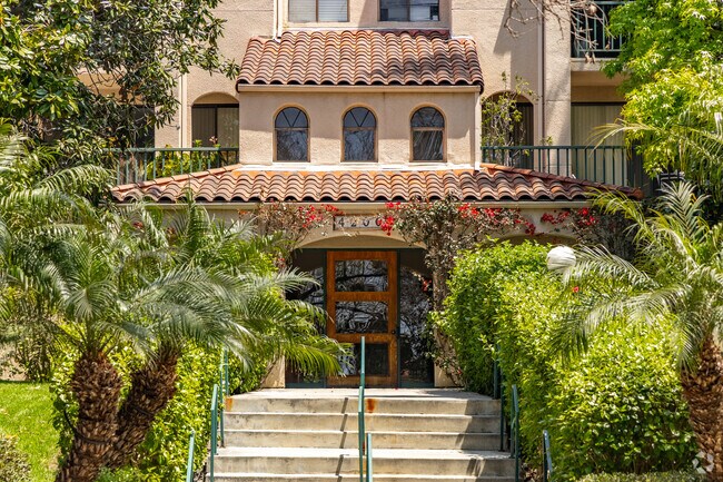 Entrance - Linden Heights Condominium
