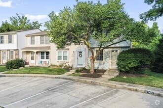 Building Photo - 6146 96th Pl