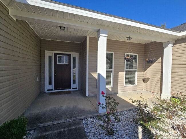 Building Photo - 306 Brickyard Creek Ct