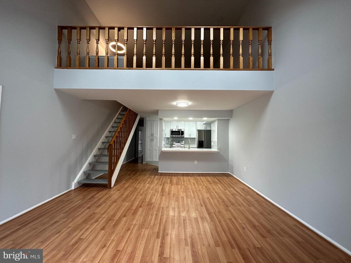 507 Park Pl Dr, Cherry Hill, NJ 08002 Room for Rent in Cherry Hill