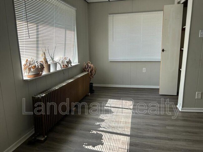 Foto del edificio - 420 Grace St