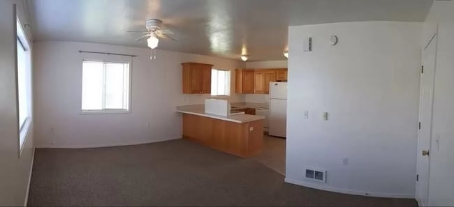 Building Photo - 895 Andrews Pl