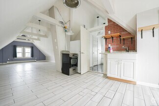 Building Photo - 134 Gorham Ave