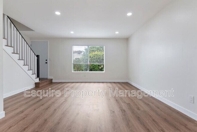 Foto del edificio - 700 E Gonzales Rd