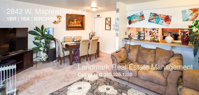 Foto del edificio - 2842 W Maplewood Ave