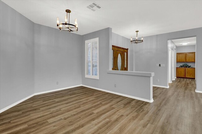 Building Photo - 9725 Drumcannon Ave