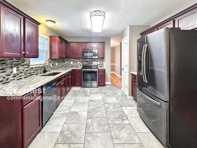 Building Photo - 3420 Chateau Valley Ln