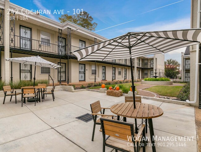 Foto del edificio - The Courtyard at Ironworks
