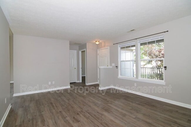 Building Photo - 1797 Chatham Pl