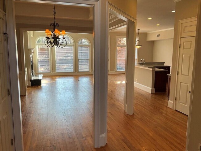 Building Photo - 6193 Spalding Dr