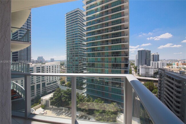 Foto del edificio - 1100 S Miami Ave