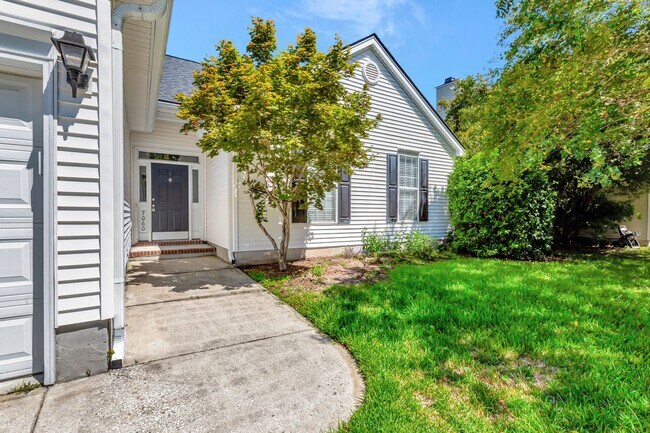 Photo - Single Story home in Village Green!