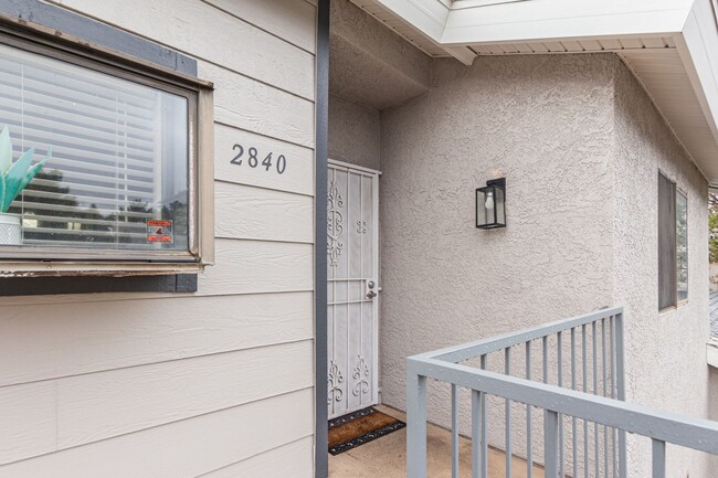 Building Photo - Renovated 2 bedroom furnished condo