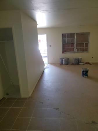 Building Photo - 4035 Hampshire Ct