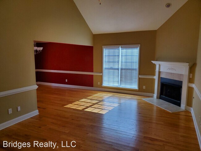 Building Photo - 3 br, 2 bath House - 808 Tyler Woods Drive