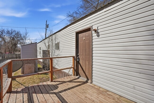 Building Photo - 107 Gumbo Dr