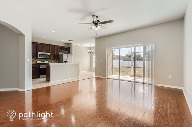 Building Photo - 15617 Durango Cir