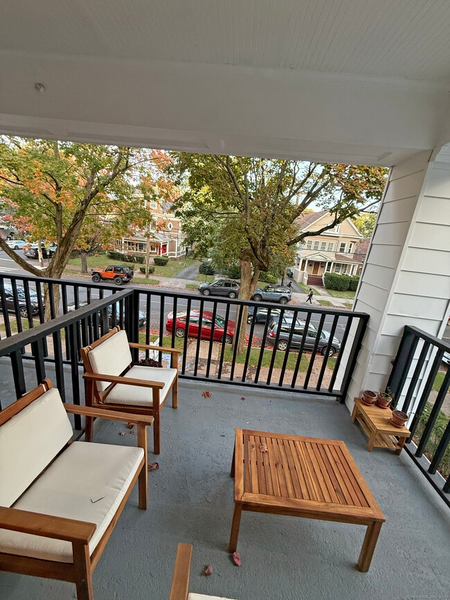 Building Photo - 708 Orange St