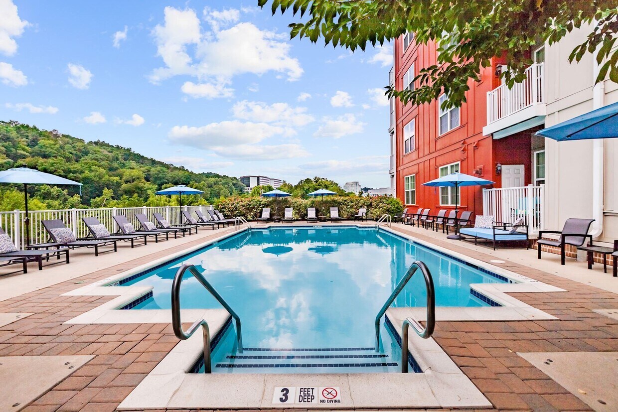 Londonbury at Millennium Apartments Conshohocken, PA